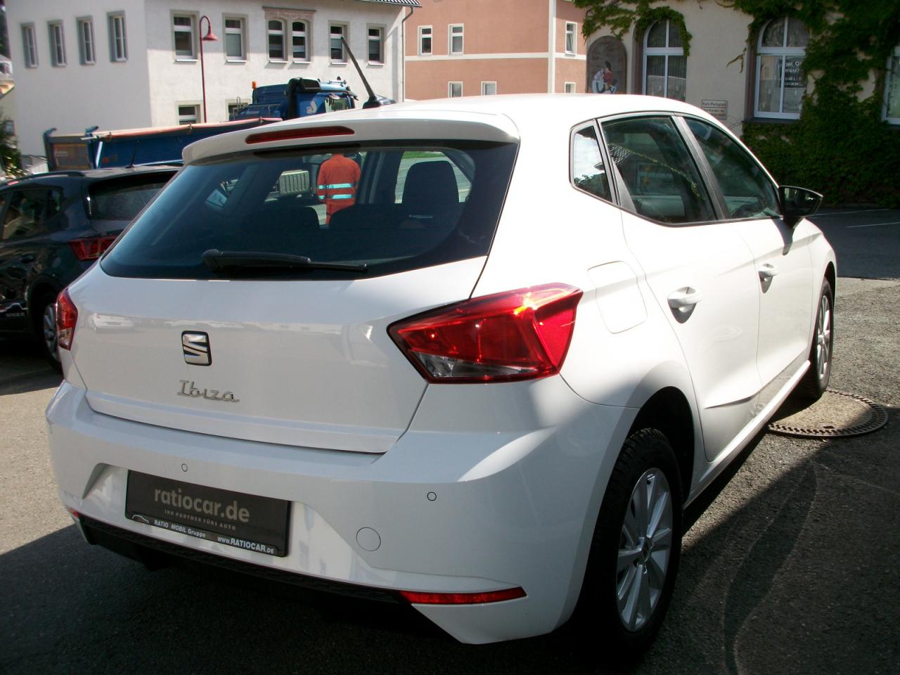 Seat IBIZA STYLE EDITION 1.0 TSI DSG GANZJAHRESREIFEN Bildbeschreibung: Seat IBIZA STYLE EDITION 1.0 TSI DSG GANZJAHRESREIFEN