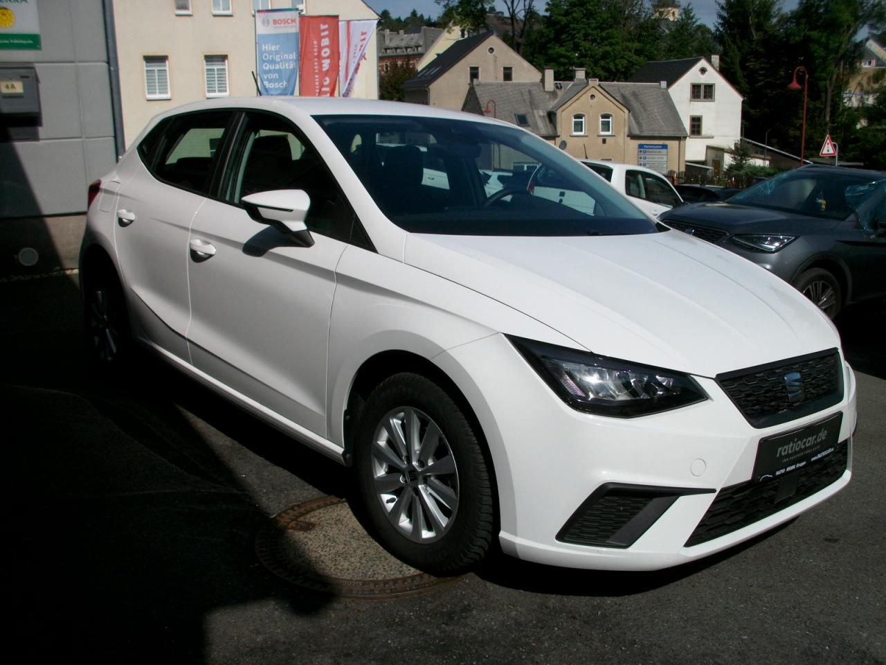 Seat IBIZA STYLE EDITION 1.0 TSI DSG GANZJAHRESREIFEN Bildbeschreibung: Seat IBIZA STYLE EDITION 1.0 TSI DSG GANZJAHRESREIFEN