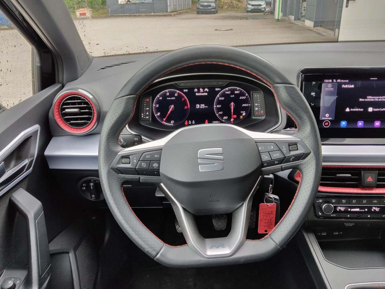 Seat IBIZA 1.0 FR NAVI SITZHEIZUNG DAB+ FREISPR. Bildbeschreibung: Seat IBIZA 1.0 FR NAVI SITZHEIZUNG DAB+ FREISPR.