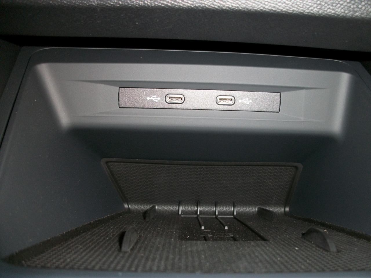 Cupra FORMENTOR 1.5 ETSI DSG, CO2-Klasse: D, NAVI AHZV-VORBER. SITZH. Bildbeschreibung: Cupra FORMENTOR 1.5 ETSI DSG, CO2-Klasse: D, NAVI AHZV-VORBER. SITZH.