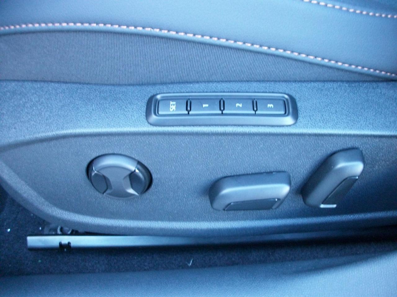 Cupra FORMENTOR 1.5 ETSI DSG, CO2-Klasse: D, NAVI AHZV-VORBER. SITZH. Bildbeschreibung: Cupra FORMENTOR 1.5 ETSI DSG, CO2-Klasse: D, NAVI AHZV-VORBER. SITZH.