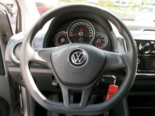 Volkswagen UP! MOVE 1.0 EINPARKH. DAB+ USB Bildbeschreibung: Volkswagen UP! MOVE 1.0 EINPARKH. DAB+ USB