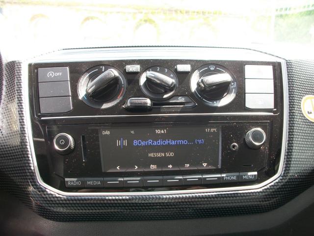 Volkswagen UP! MOVE 1.0 EINPARKH. DAB+ USB Bildbeschreibung: Volkswagen UP! MOVE 1.0 EINPARKH. DAB+ USB