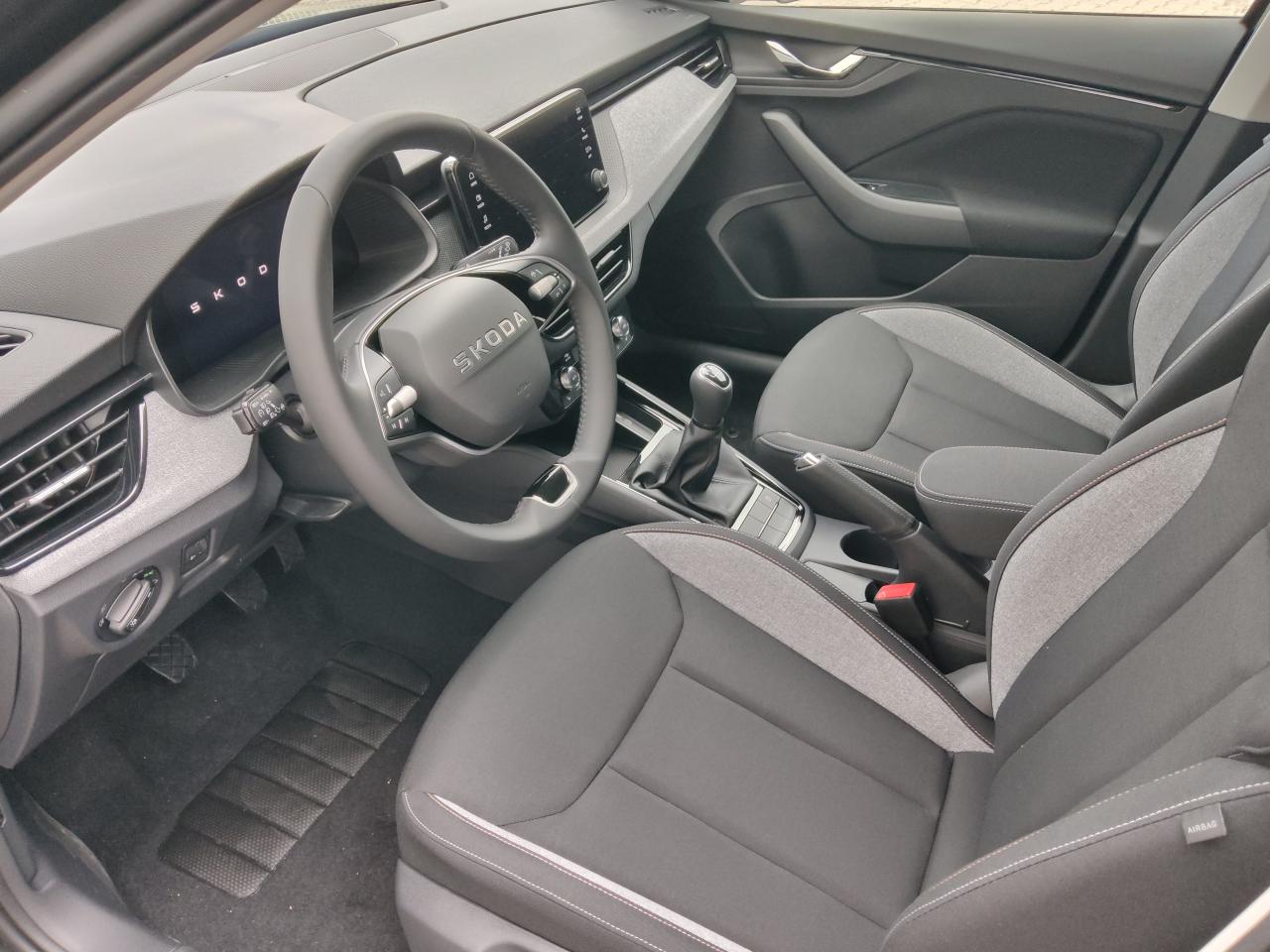 Skoda KAMIQ SELECTION EDGE 1.0 TSI, CO2-Klasse: D, LED SMARTLINK SHZ Bildbeschreibung: Skoda KAMIQ SELECTION EDGE 1.0 TSI, CO2-Klasse: D, LED SMARTLINK SHZ