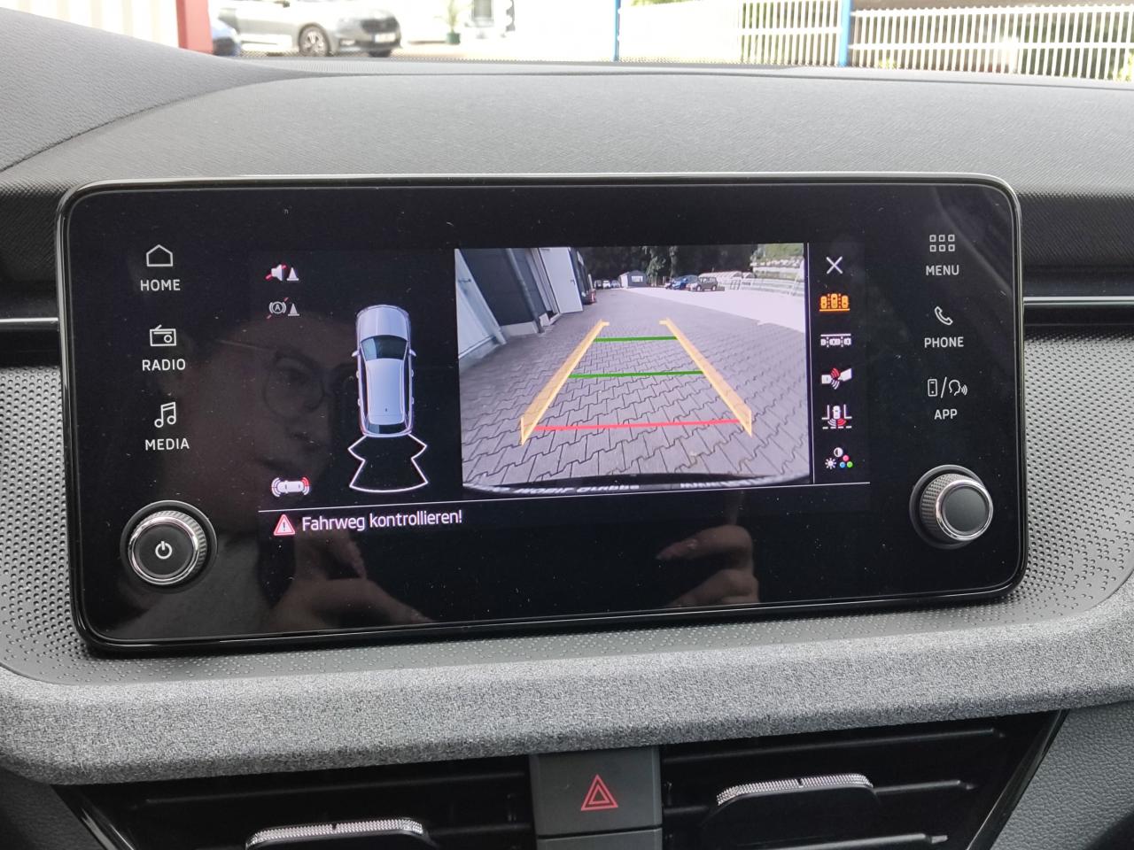 Skoda KAMIQ SELECTION EDGE 1.0 TSI, CO2-Klasse: D, LED SMARTLINK SHZ Bildbeschreibung: Skoda KAMIQ SELECTION EDGE 1.0 TSI, CO2-Klasse: D, LED SMARTLINK SHZ