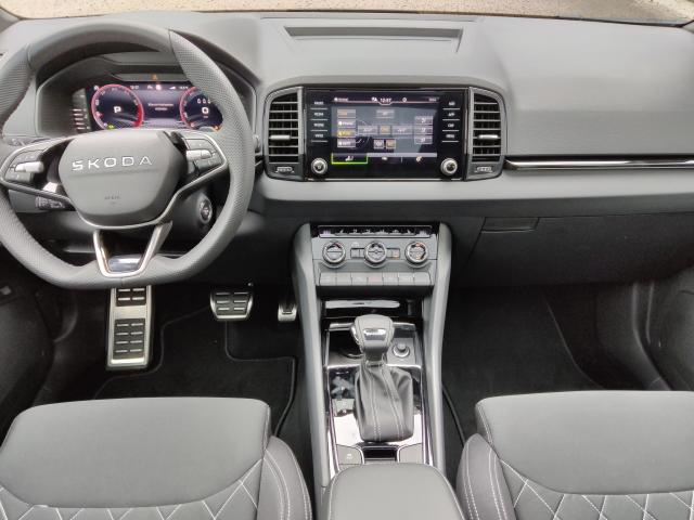 Skoda KAROQ SPORTLINE 1.5 TSI DSG, CO2-Klasse: E, PANOR.-D. MATRIX-LED Bildbeschreibung: Skoda KAROQ SPORTLINE 1.5 TSI DSG, CO2-Klasse: E, PANOR.-D. MATRIX-LED