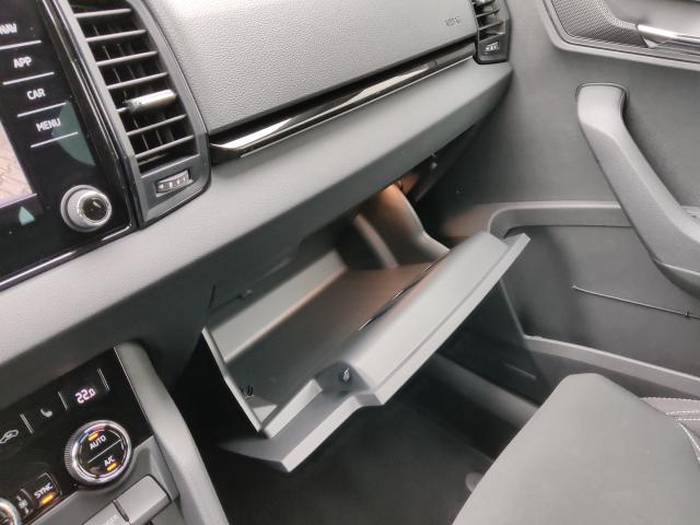 Skoda KAROQ SPORTLINE 1.5 TSI DSG, CO2-Klasse: E, PANOR.-D. MATRIX-LED Bildbeschreibung: Skoda KAROQ SPORTLINE 1.5 TSI DSG, CO2-Klasse: E, PANOR.-D. MATRIX-LED