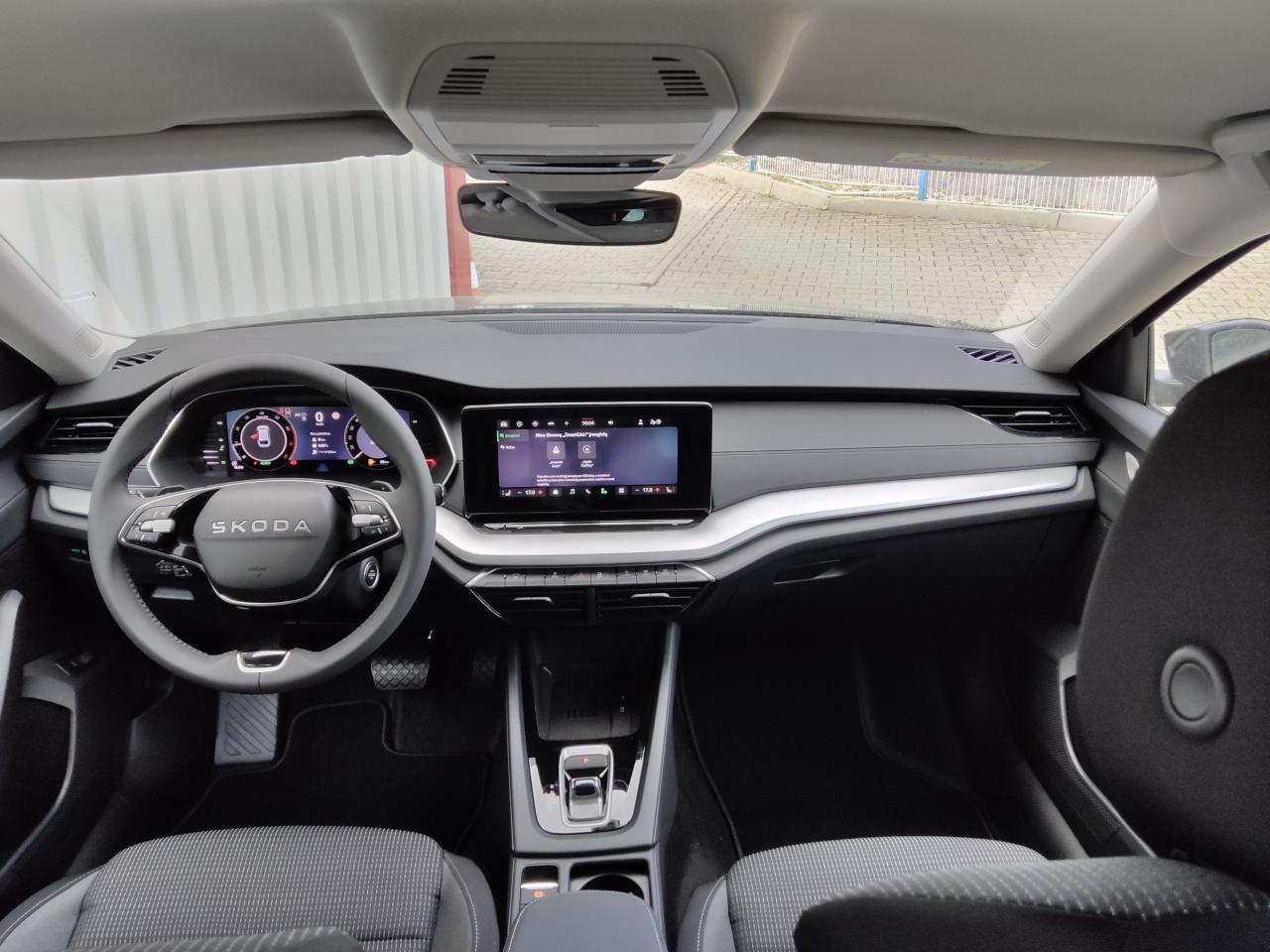 Skoda OCTAVIA KOMBI SELECTION PLUS 1.5 TSI DSG mHEV, CO2-Klasse: D, Bildbeschreibung: Skoda OCTAVIA KOMBI SELECTION PLUS 1.5 TSI DSG mHEV, CO2-Klasse: D,