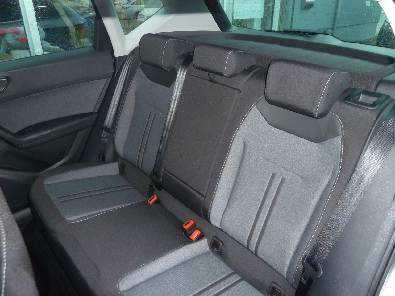 Seat ATECA STYLE EDITION 2.0 TDI DSG STANDHEIZUNG AHZV SITZHEIZUNG Bildbeschreibung: Seat ATECA STYLE EDITION 2.0 TDI DSG STANDHEIZUNG AHZV SITZHEIZUNG