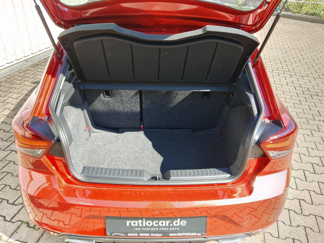 Seat IBIZA FR 1.0 TSI VOLL-LED PANORAMADACH EPH DAB+ Bildbeschreibung: Seat IBIZA FR 1.0 TSI VOLL-LED PANORAMADACH EPH DAB+