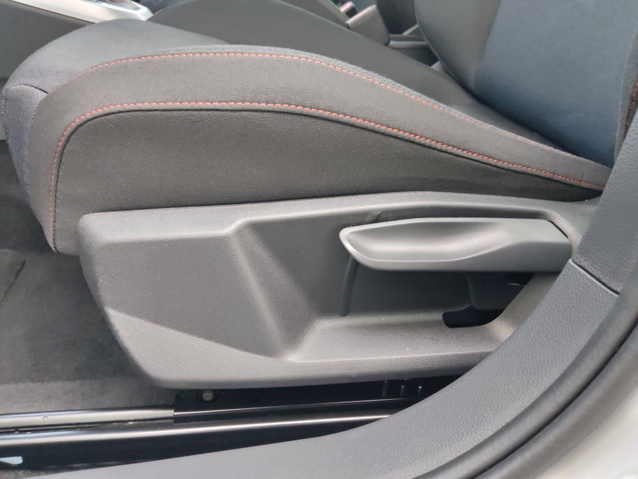 Seat ARONA FR 1.0 TSI GAR.-05/2028* NAVI EINPARKH. Bildbeschreibung: Seat ARONA FR 1.0 TSI GAR.-05/2028* NAVI EINPARKH.