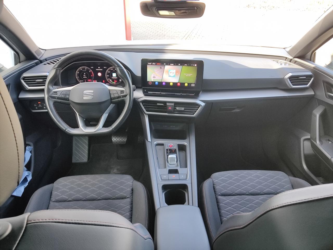 Seat LEON SPORTSTOURER FR 2.0 TDI DSG GAR.-03/2027* Bildbeschreibung: Seat LEON SPORTSTOURER FR 2.0 TDI DSG GAR.-03/2027*