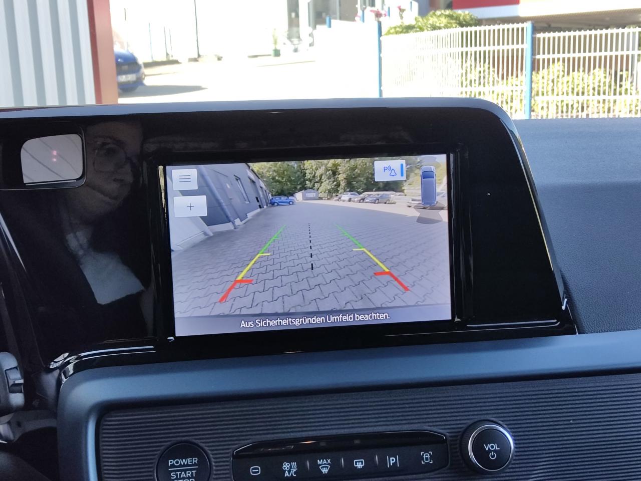Ford TOURNEO COURIER 1.0 ECO BOOST ACTIVE PLUS, CO2-Klasse: E, BEHEIZB. FS NAVI USB DAB+ Bildbeschreibung: Ford TOURNEO COURIER 1.0 ECO BOOST ACTIVE PLUS, CO2-Klasse: E, BEHEIZB. FS NAVI USB DAB+