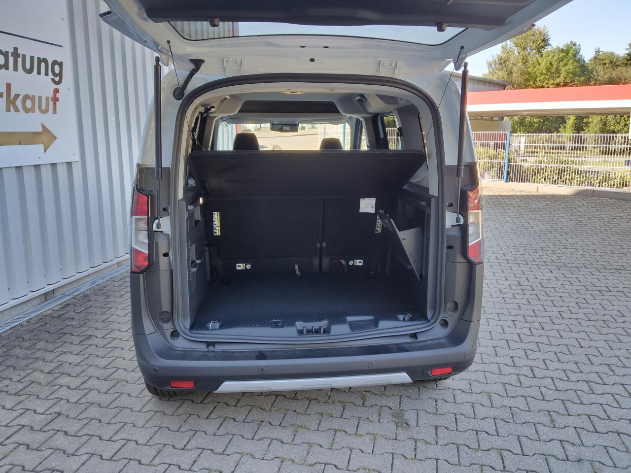 Ford TOURNEO COURIER 1.0 ECO BOOST ACTIVE PLUS, CO2-Klasse: E, BEHEIZB. FS NAVI USB DAB+ Bildbeschreibung: Ford TOURNEO COURIER 1.0 ECO BOOST ACTIVE PLUS, CO2-Klasse: E, BEHEIZB. FS NAVI USB DAB+