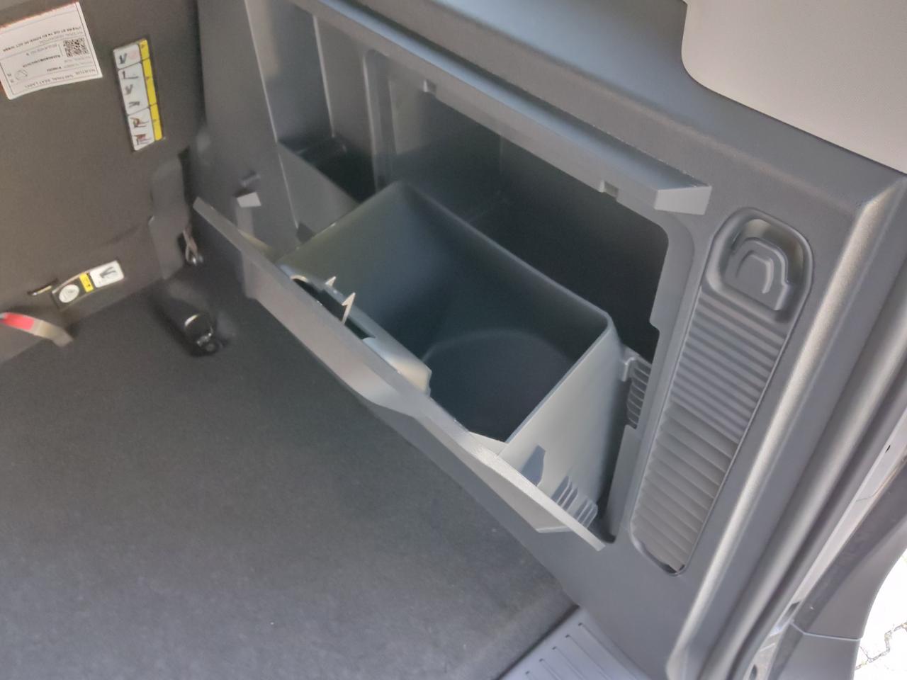 Ford TOURNEO COURIER 1.0 ECO BOOST ACTIVE PLUS, CO2-Klasse: E, BEHEIZB. FS NAVI USB DAB+ Bildbeschreibung: Ford TOURNEO COURIER 1.0 ECO BOOST ACTIVE PLUS, CO2-Klasse: E, BEHEIZB. FS NAVI USB DAB+