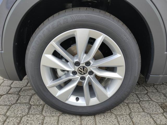 Volkswagen T CROSS LIFE 1.0 TSI DSG, CO2-Klasse: D, DAB+ MATRIX-LED SITZH. Bildbeschreibung: Volkswagen T CROSS LIFE 1.0 TSI DSG, CO2-Klasse: D, DAB+ MATRIX-LED SITZH.