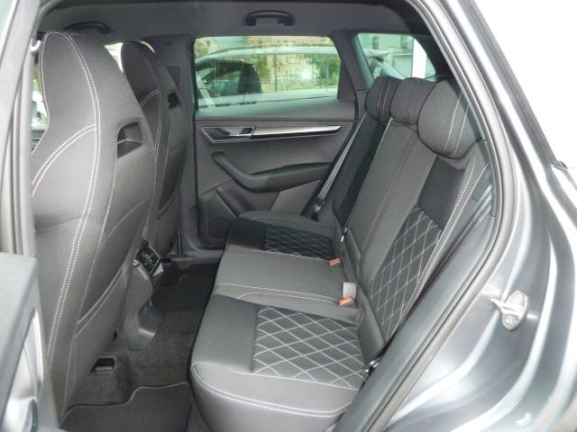 Skoda KAROQ SPORTLINE 1.5 TSI DSG, CO2-Klasse: E, MATRIX-LED AHZV NAVI Bildbeschreibung: Skoda KAROQ SPORTLINE 1.5 TSI DSG, CO2-Klasse: E, MATRIX-LED AHZV NAVI