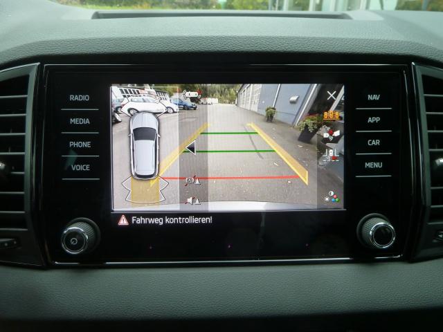 Skoda KAROQ SPORTLINE 1.5 TSI DSG, CO2-Klasse: E, MATRIX-LED AHZV NAVI Bildbeschreibung: Skoda KAROQ SPORTLINE 1.5 TSI DSG, CO2-Klasse: E, MATRIX-LED AHZV NAVI