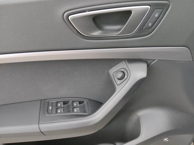 Seat ATECA FR 1.5 TSI ACT DSG BEHEIZB. FS NAVI SITZH. Bildbeschreibung: Seat ATECA FR 1.5 TSI ACT DSG BEHEIZB. FS NAVI SITZH.