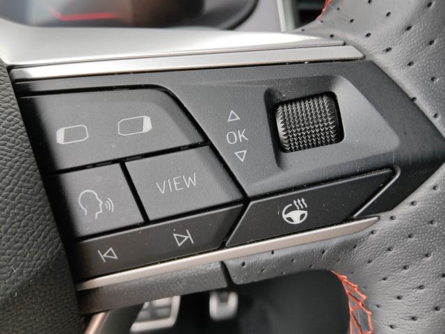 Seat ATECA FR 1.5 TSI ACT DSG BEHEIZB. FS NAVI SITZH. Bildbeschreibung: Seat ATECA FR 1.5 TSI ACT DSG BEHEIZB. FS NAVI SITZH.