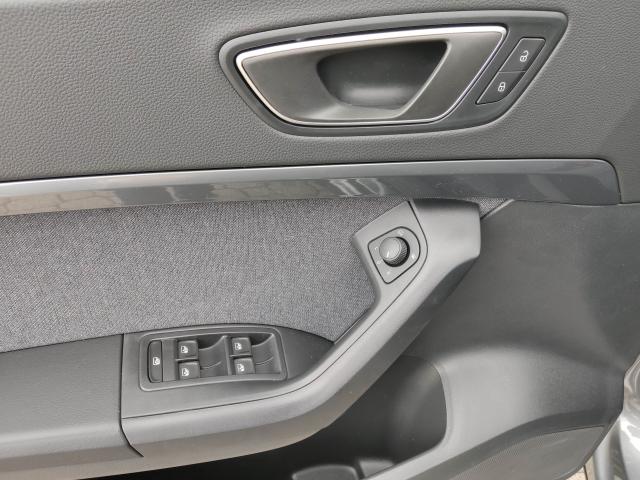 Seat ATECA ROAD EDITION 1.5 TSI, CO2-Klasse: E, NAVI AHZV SITZHEIZ. Bildbeschreibung: Seat ATECA ROAD EDITION 1.5 TSI, CO2-Klasse: E, NAVI AHZV SITZHEIZ.