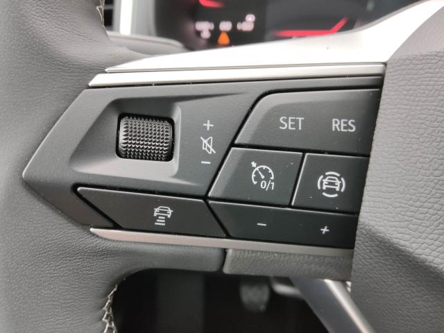 Seat ATECA ROAD EDITION 1.5 TSI, CO2-Klasse: E, NAVI AHZV SITZHEIZ. Bildbeschreibung: Seat ATECA ROAD EDITION 1.5 TSI, CO2-Klasse: E, NAVI AHZV SITZHEIZ.
