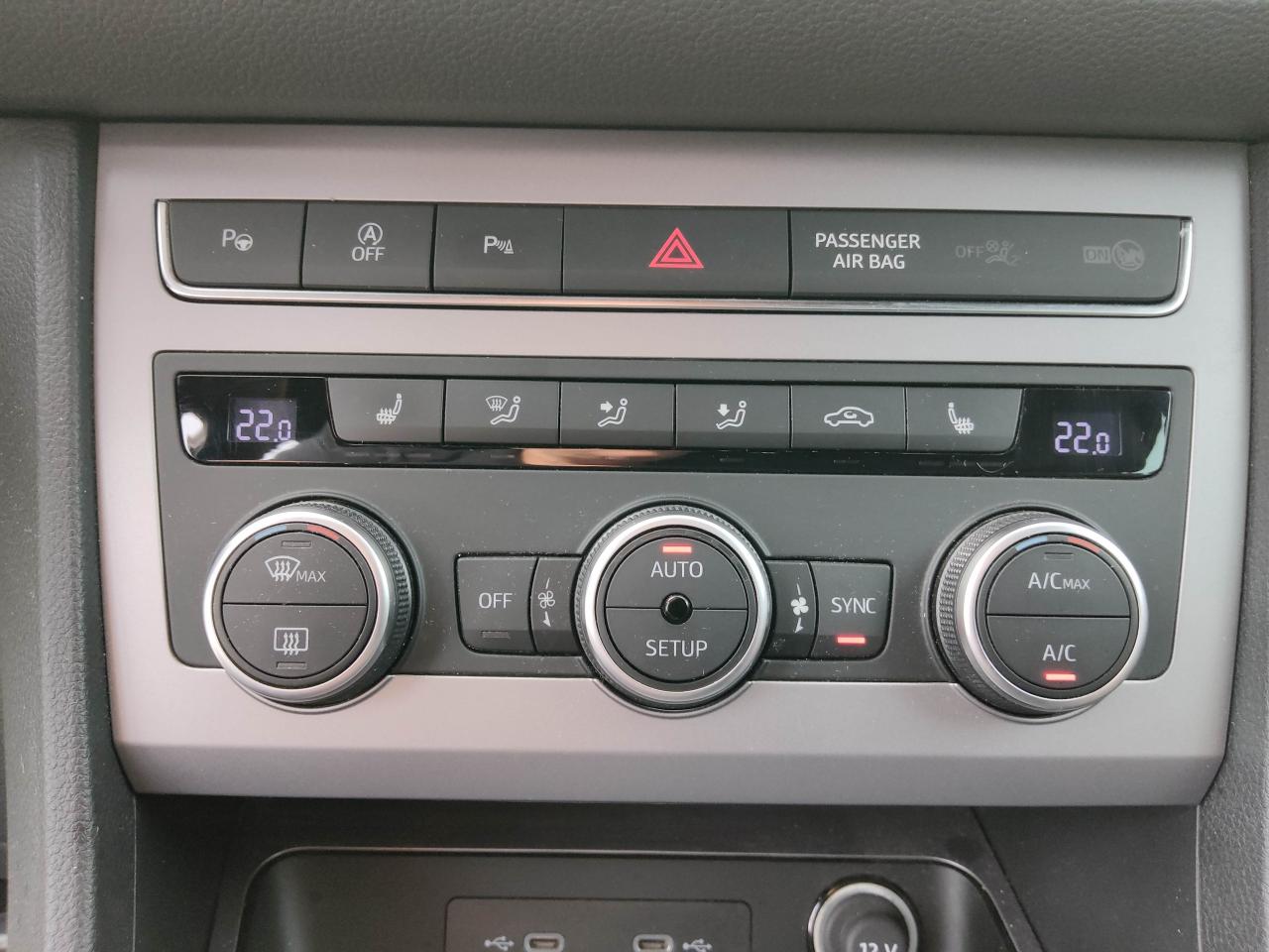 Seat ATECA FR 1.5 TSI ACT DSG NAVI SITZH. FS-BEHEIZT Bildbeschreibung: Seat ATECA FR 1.5 TSI ACT DSG NAVI SITZH. FS-BEHEIZT