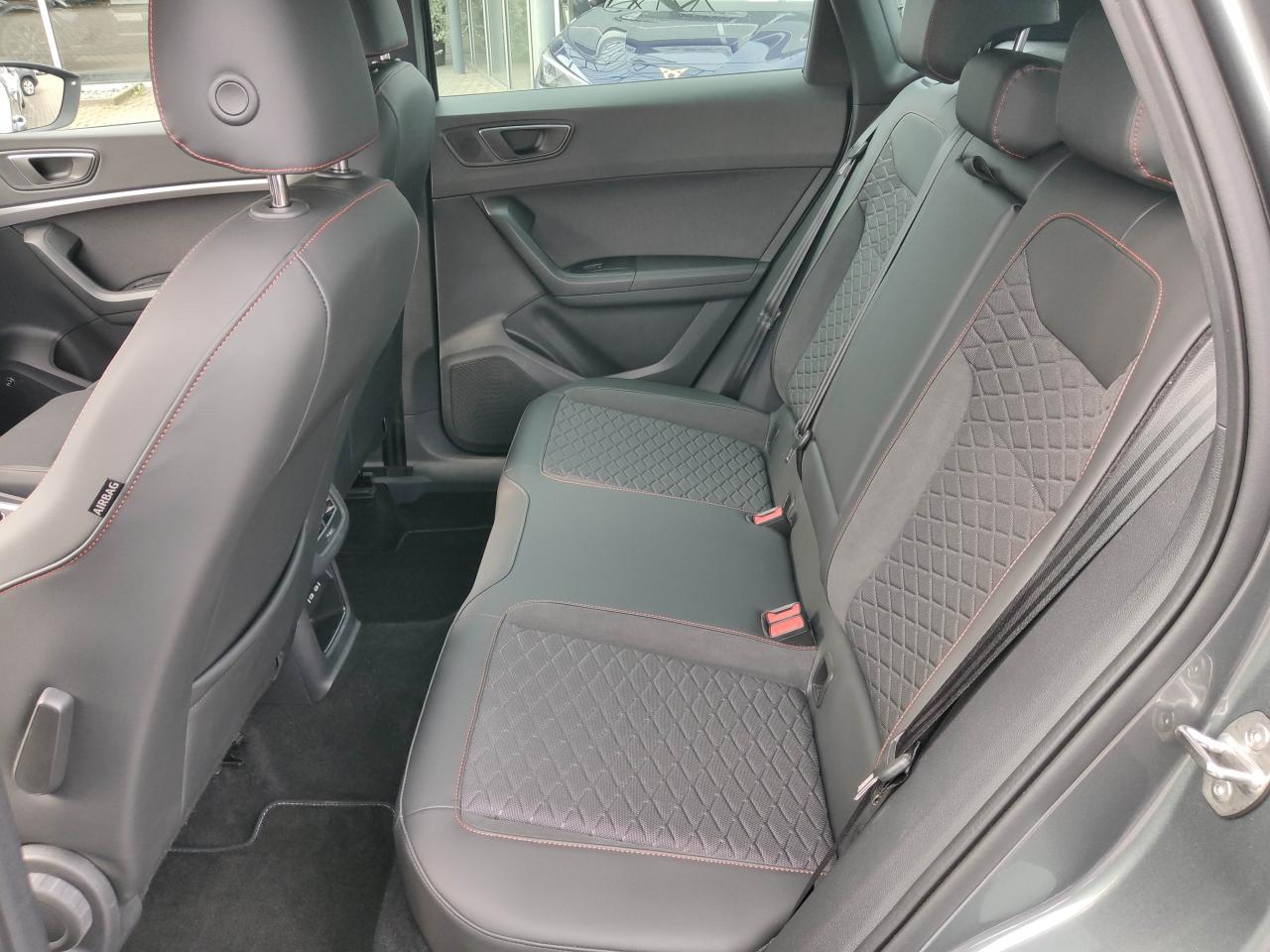 Seat ATECA FR 1.5 TSI ACT DSG NAVI SITZH. FS-BEHEIZT Bildbeschreibung: Seat ATECA FR 1.5 TSI ACT DSG NAVI SITZH. FS-BEHEIZT