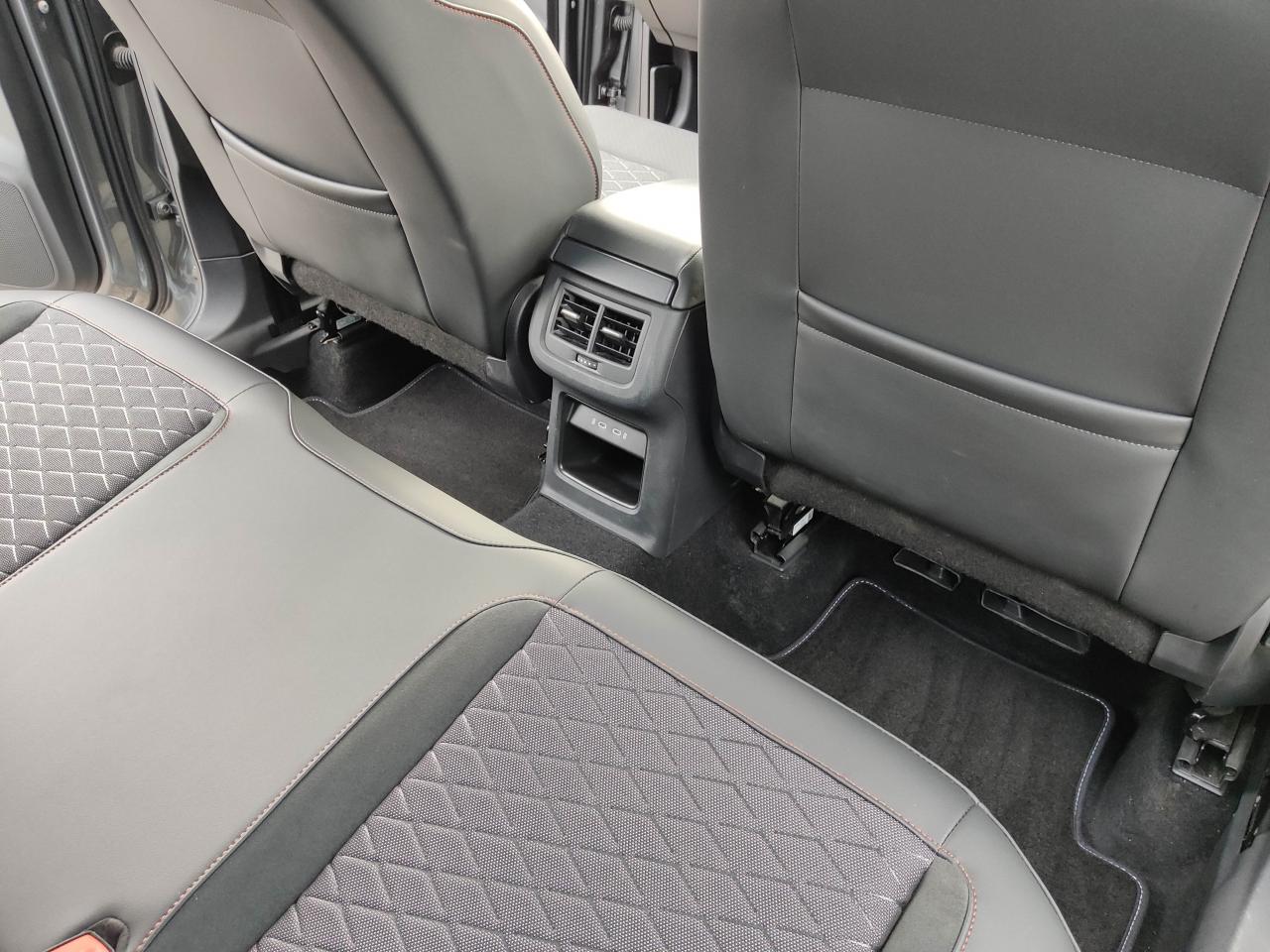 Seat ATECA FR 1.5 TSI ACT DSG NAVI SITZH. FS-BEHEIZT Bildbeschreibung: Seat ATECA FR 1.5 TSI ACT DSG NAVI SITZH. FS-BEHEIZT