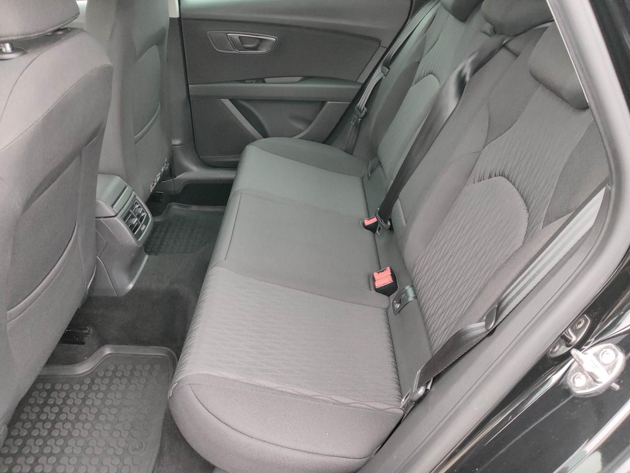 Seat LEON SPORTSTOURER STYLE 1.4 TSI 1.HAND EPH KLIMA Bildbeschreibung: Seat LEON SPORTSTOURER STYLE 1.4 TSI 1.HAND EPH KLIMA
