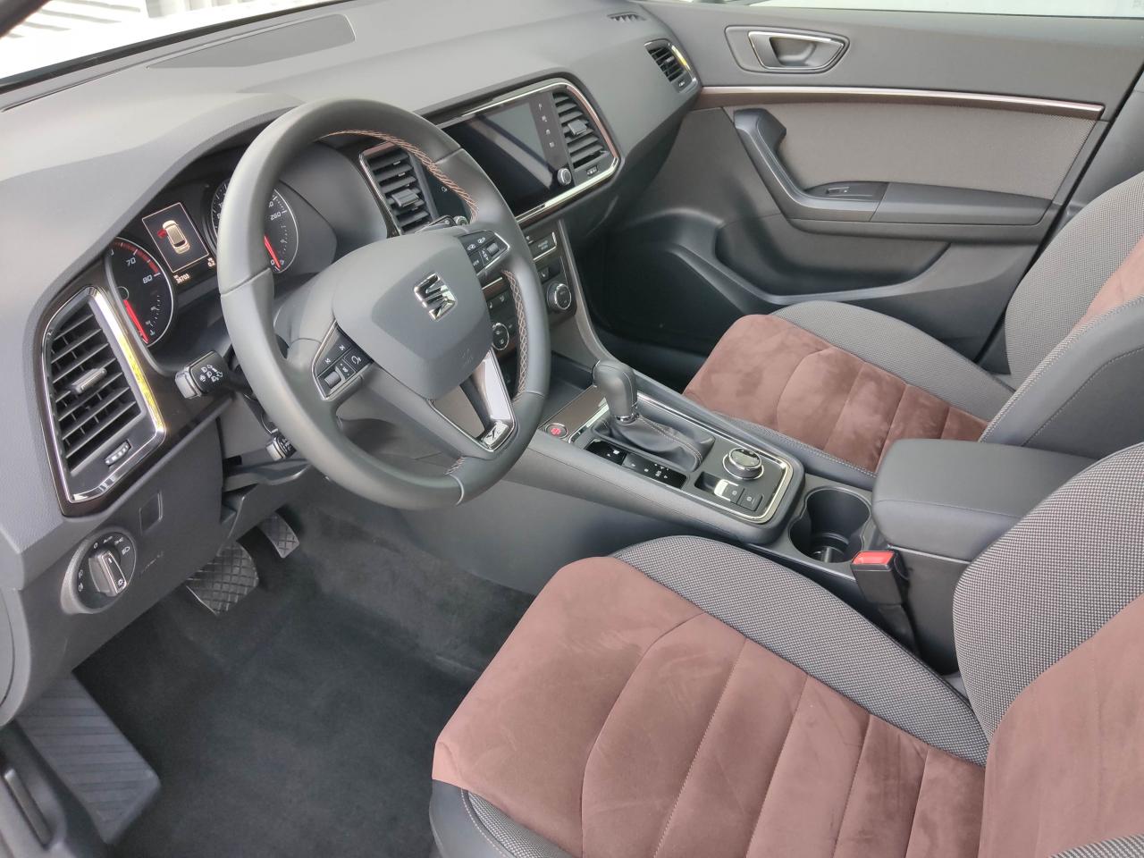 Seat ATECA XCELLENCE 2.0 TSI DSG 4DRIVE NAVI SITZHEI. Bildbeschreibung: Seat ATECA XCELLENCE 2.0 TSI DSG 4DRIVE NAVI SITZHEI.