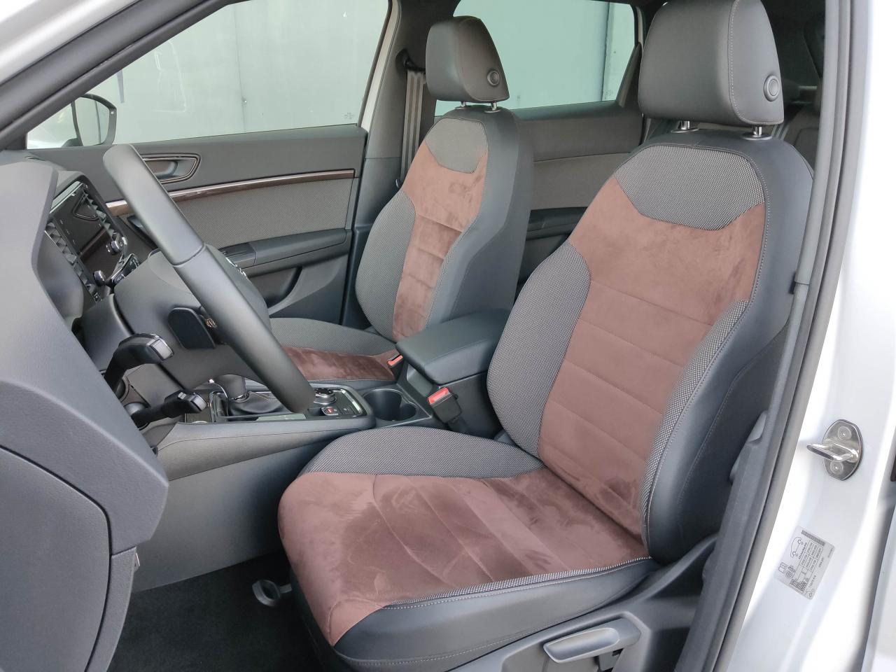Seat ATECA XCELLENCE 2.0 TSI DSG 4DRIVE NAVI SITZHEI. Bildbeschreibung: Seat ATECA XCELLENCE 2.0 TSI DSG 4DRIVE NAVI SITZHEI.