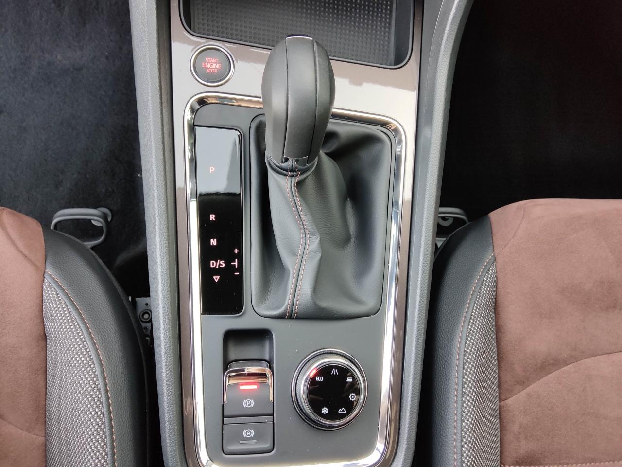 Seat ATECA XCELLENCE 2.0 TSI DSG 4DRIVE NAVI SITZHEI. Bildbeschreibung: Seat ATECA XCELLENCE 2.0 TSI DSG 4DRIVE NAVI SITZHEI.