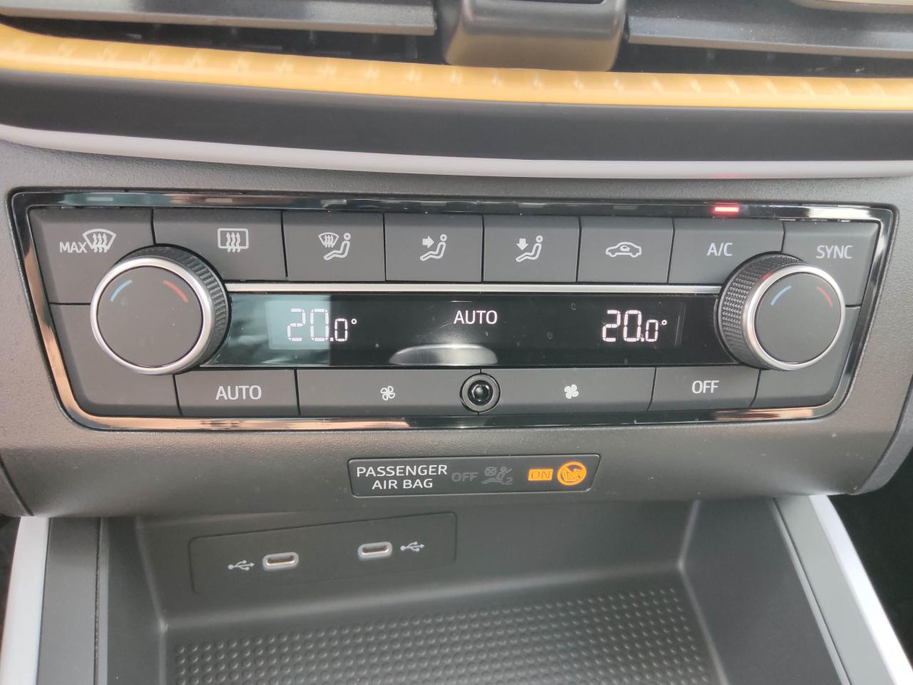 Seat ARONA STYLE EDITION 1.0 TSI FULL-LINK EINPARKH. Bildbeschreibung: Seat ARONA STYLE EDITION 1.0 TSI FULL-LINK EINPARKH.