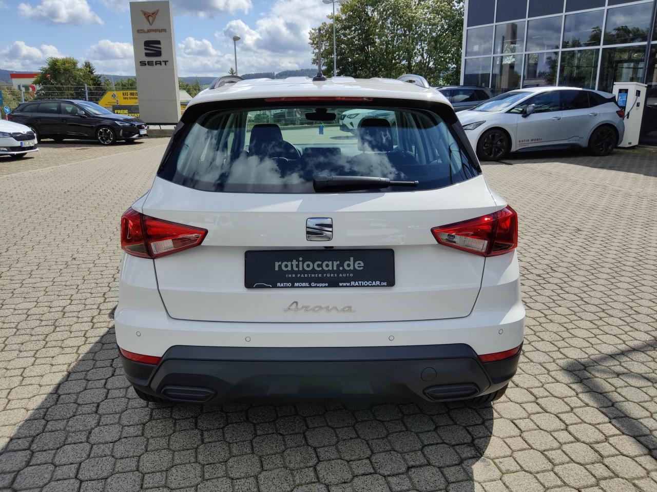 Seat ARONA STYLE EDITION 1.0 TSI FULL-LINK EINPARKH. Bildbeschreibung: Seat ARONA STYLE EDITION 1.0 TSI FULL-LINK EINPARKH.