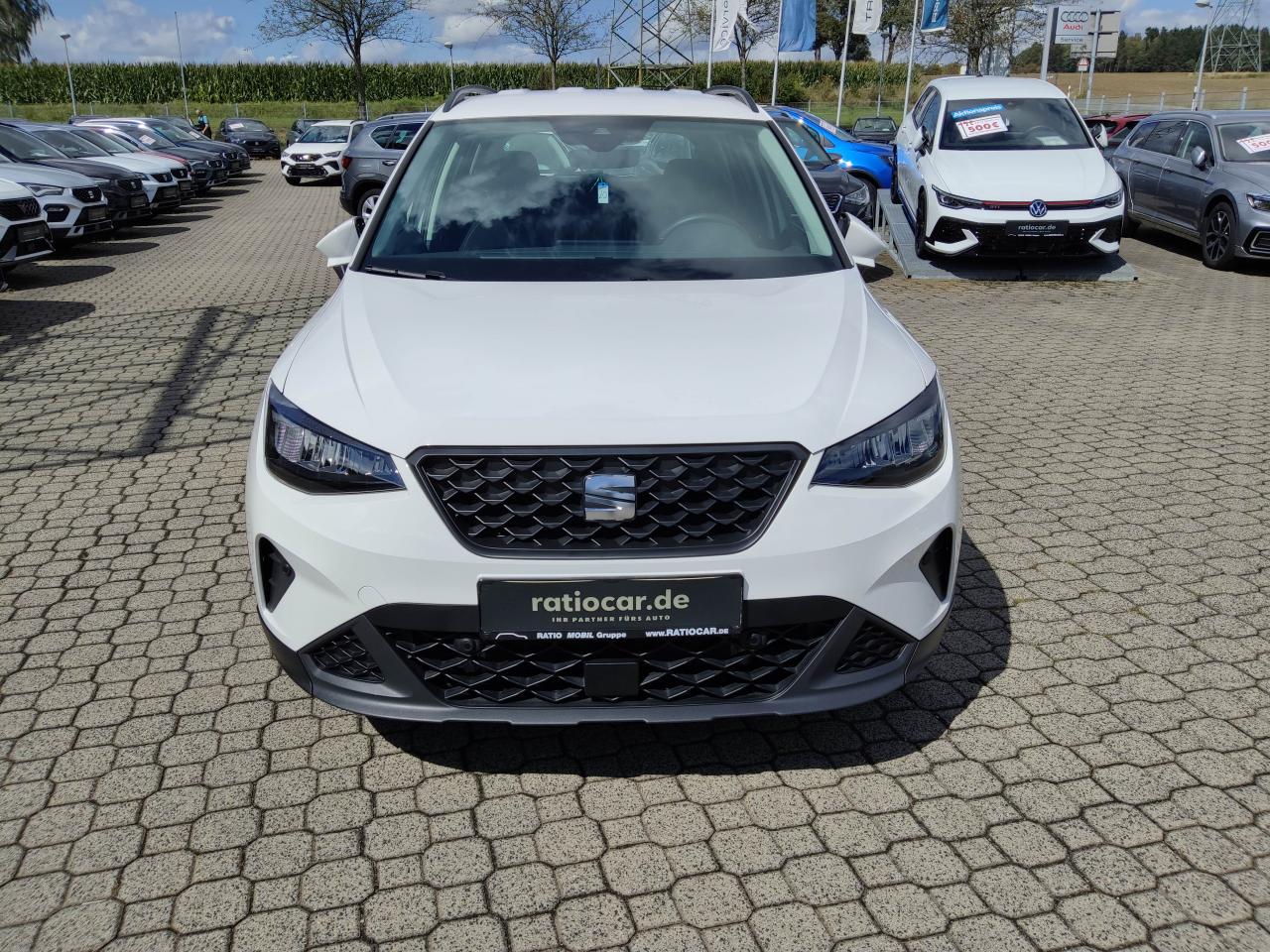 Seat ARONA STYLE EDITION 1.0 TSI FULL-LINK EINPARKH. Bildbeschreibung: Seat ARONA STYLE EDITION 1.0 TSI FULL-LINK EINPARKH.