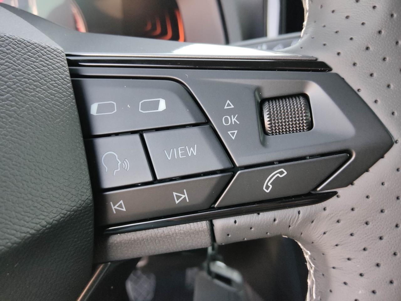 Seat ARONA STYLE 1.0 TSI, CO2-Klasse: D, NAVI PARKLENKASS. KAMERA SHZ Bildbeschreibung: Seat ARONA STYLE 1.0 TSI, CO2-Klasse: D, NAVI PARKLENKASS. KAMERA SHZ