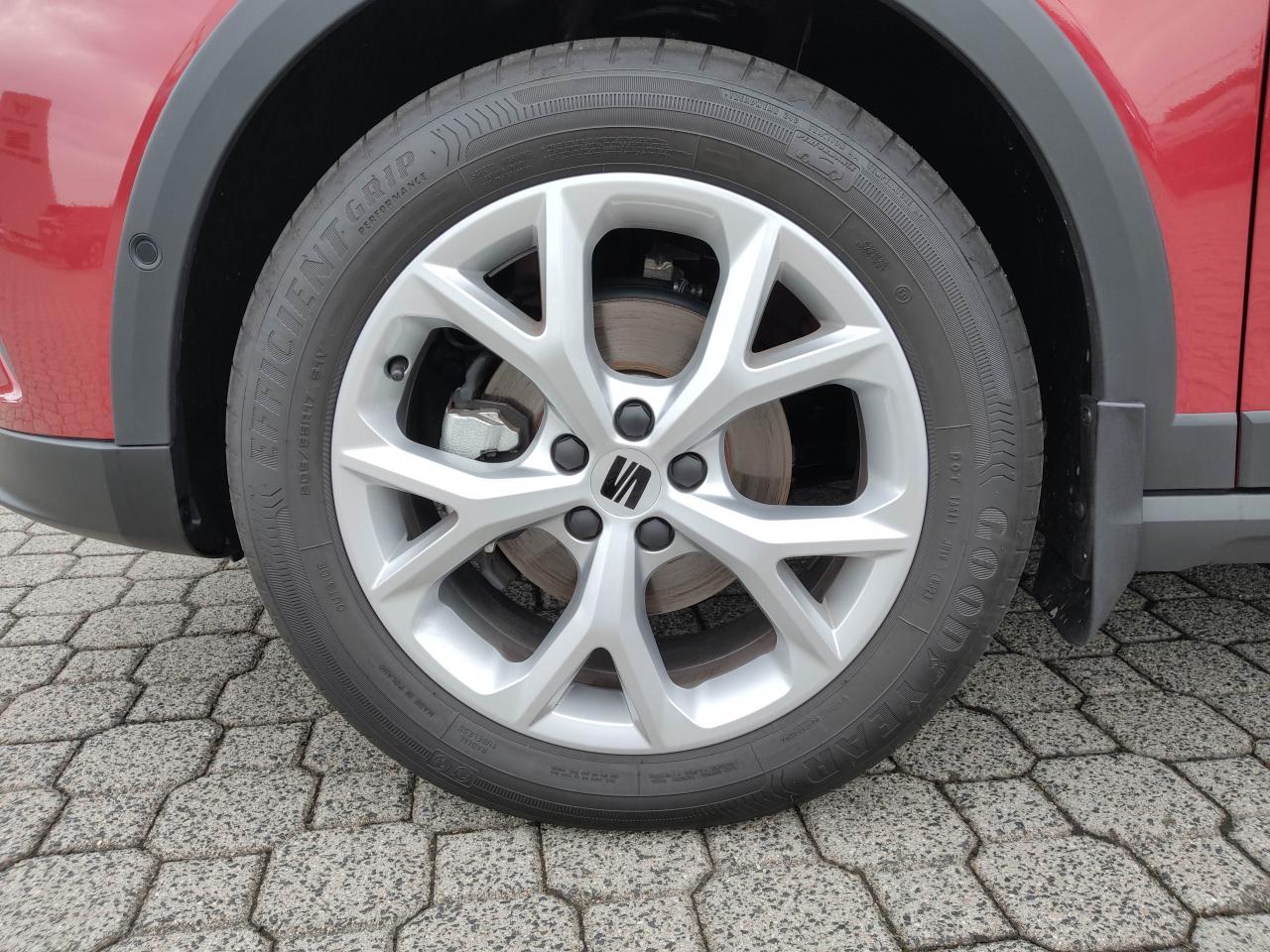 Seat ARONA FR 1.5 TSI DSG NAVI PARKLENKASSIS. SITZH. Bildbeschreibung: Seat ARONA FR 1.5 TSI DSG NAVI PARKLENKASSIS. SITZH.