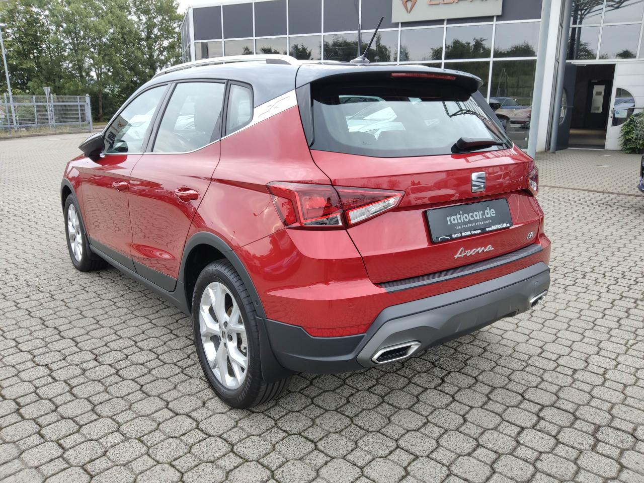 Seat ARONA FR 1.5 TSI DSG NAVI PARKLENKASSIS. SITZH. Bildbeschreibung: Seat ARONA FR 1.5 TSI DSG NAVI PARKLENKASSIS. SITZH.