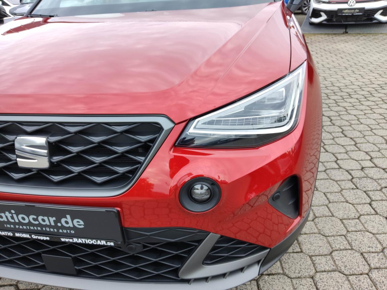 Seat ARONA FR 1.5 TSI DSG NAVI PARKLENKASSIS. SITZH. Bildbeschreibung: Seat ARONA FR 1.5 TSI DSG NAVI PARKLENKASSIS. SITZH.