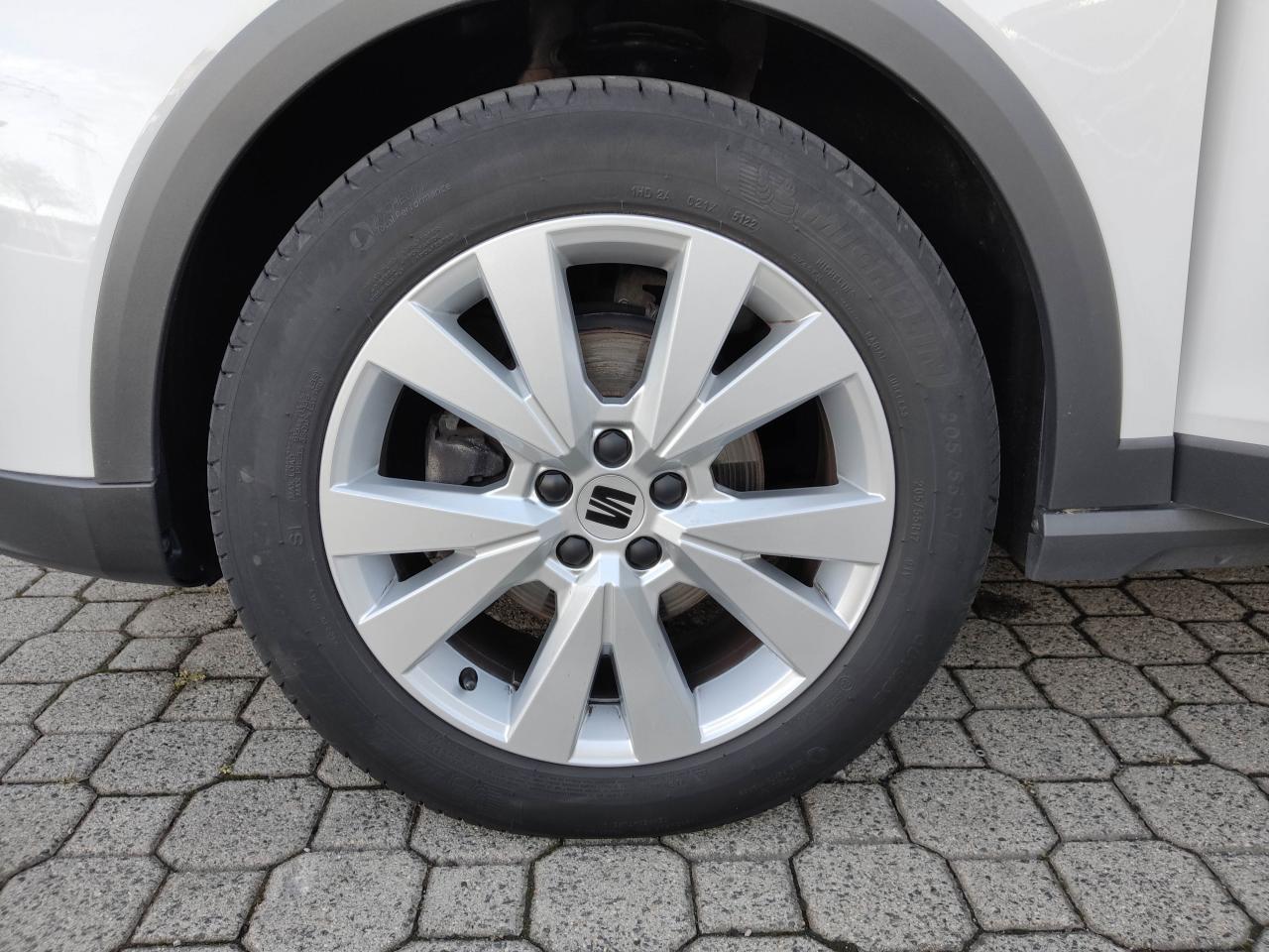 Seat ARONA XPERIENCE 1.0 TSI GAR.-03/27* NAVI SHZ EPH Bildbeschreibung: Seat ARONA XPERIENCE 1.0 TSI GAR.-03/27* NAVI SHZ EPH