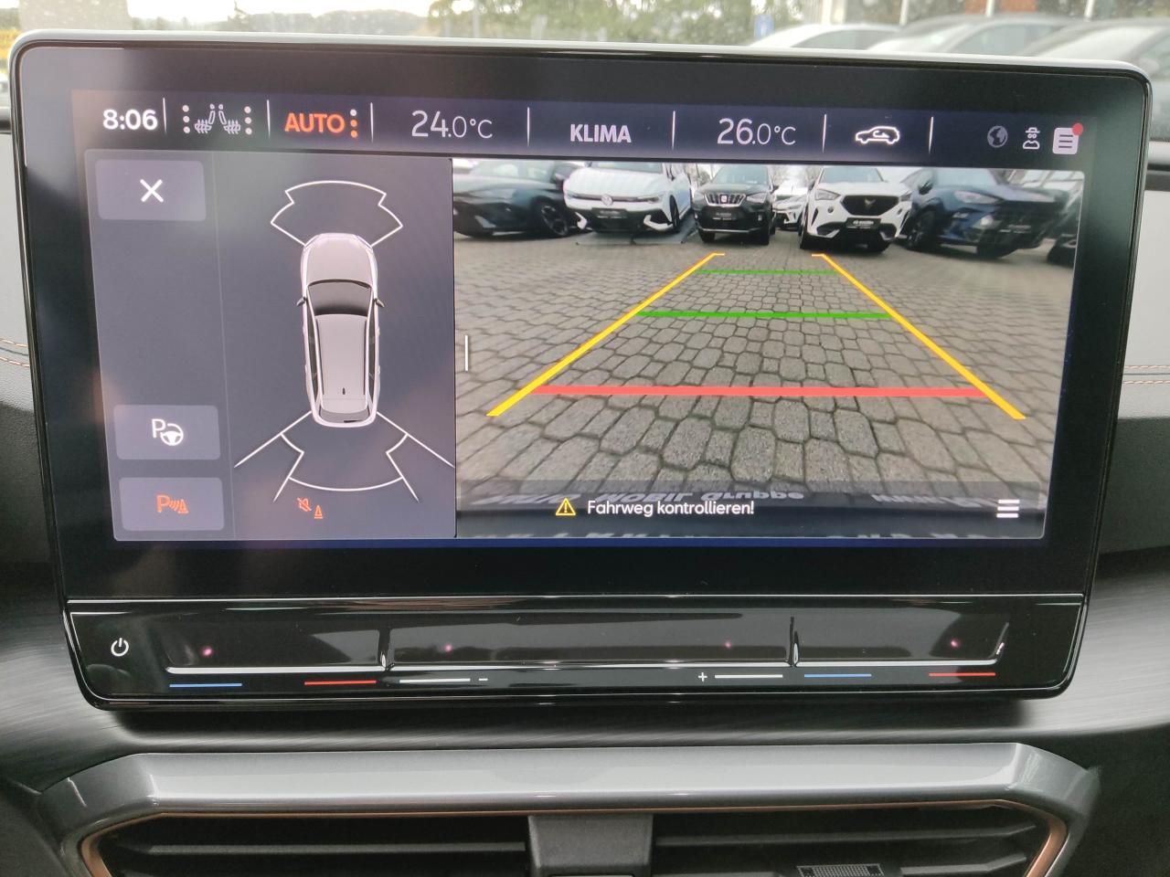 Cupra LEON SPORTSTOURER VZ 2.0 TSI DSG 4DRIVE AHK NAVI Bildbeschreibung: Cupra LEON SPORTSTOURER VZ 2.0 TSI DSG 4DRIVE AHK NAVI