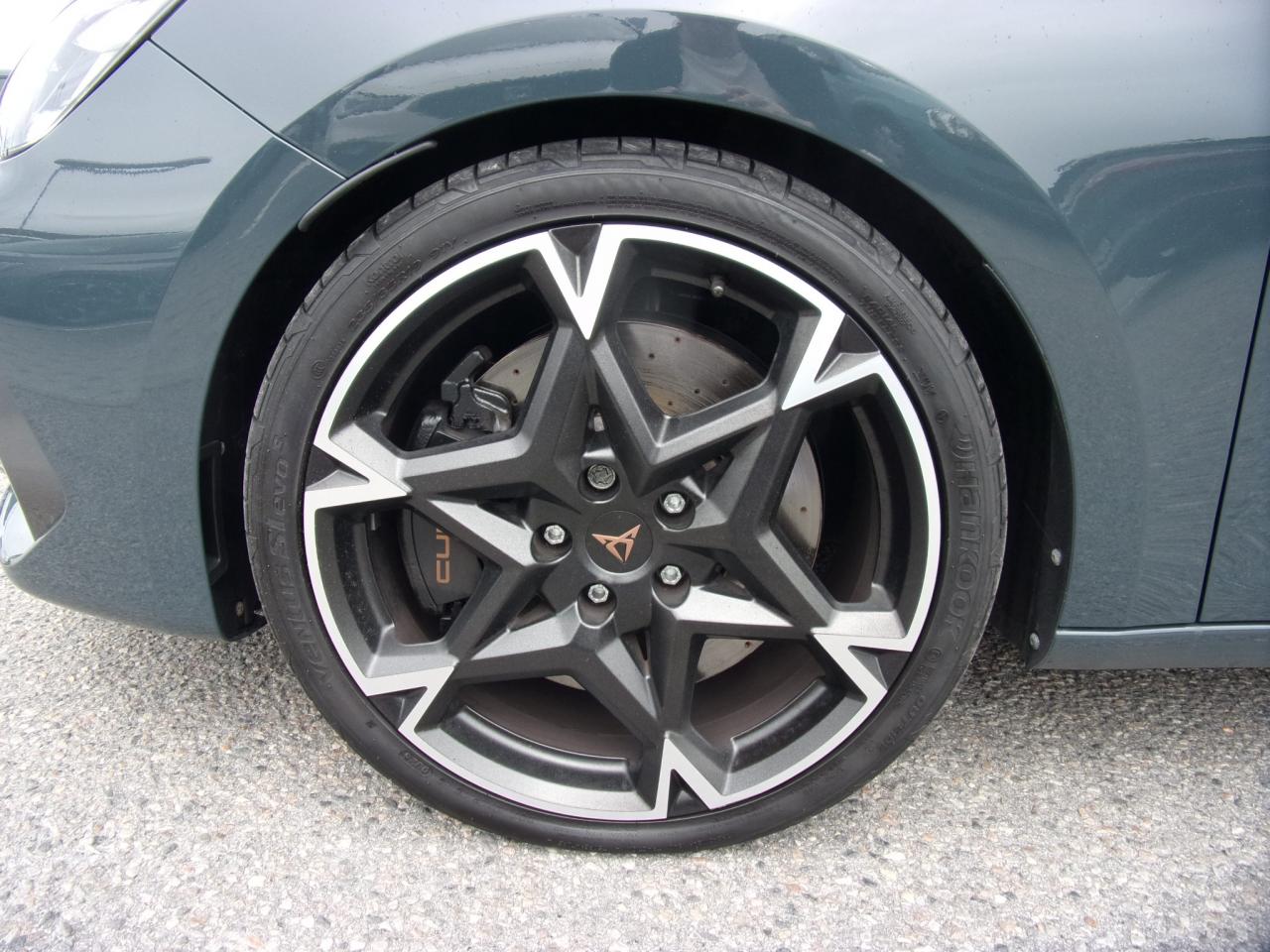 Cupra LEON SPORTSTOURER VZ 2.0 TSI DSG 4DRIVE SITZHEI. Bildbeschreibung: Cupra LEON SPORTSTOURER VZ 2.0 TSI DSG 4DRIVE SITZHEI.