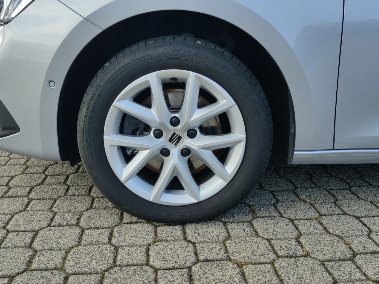 Seat LEON ST 2.0 AHK USB DAB+ Bildbeschreibung: Seat LEON ST 2.0 AHK USB DAB+