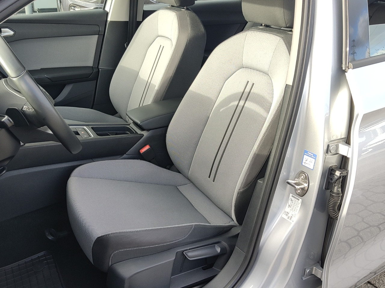 Seat LEON ST 2.0 AHK USB DAB+ Bildbeschreibung: Seat LEON ST 2.0 AHK USB DAB+