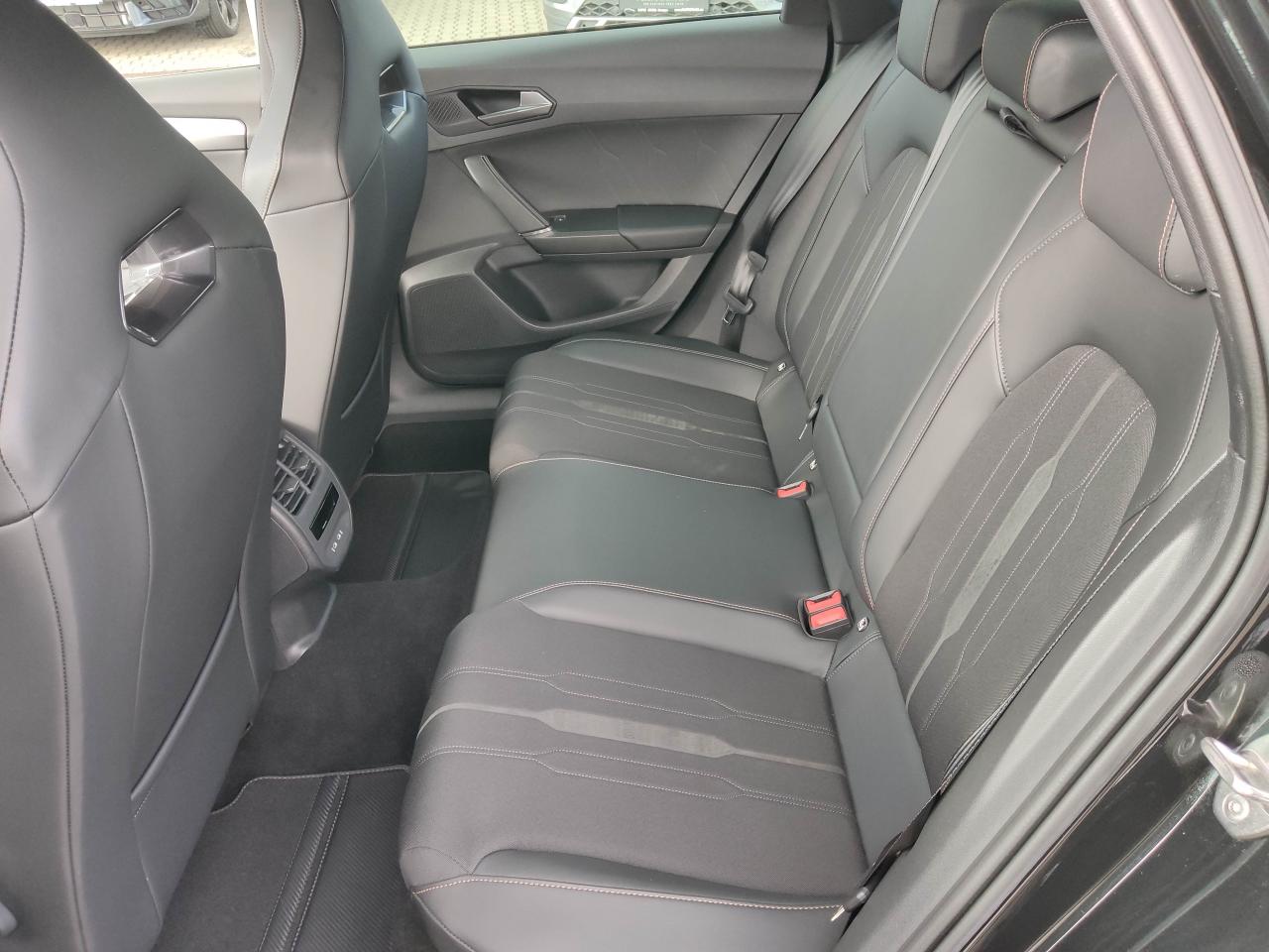 Cupra LEON SPORTSTOURER VZ 2.0 TSI 4DRIVE DSG NAVI EPH Bildbeschreibung: Cupra LEON SPORTSTOURER VZ 2.0 TSI 4DRIVE DSG NAVI EPH
