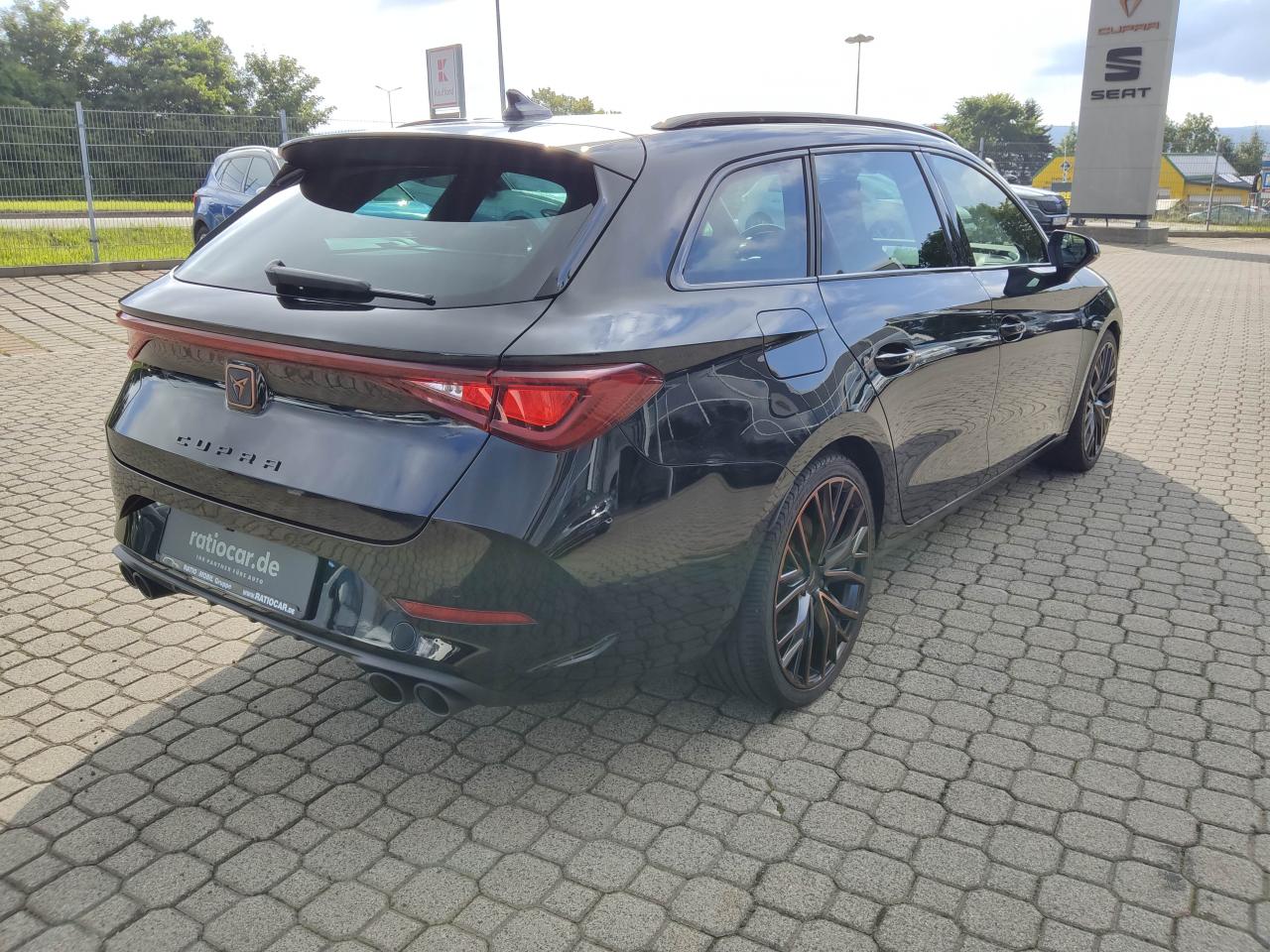 Cupra LEON SPORTSTOURER VZ 2.0 TSI 4DRIVE DSG NAVI EPH Bildbeschreibung: Cupra LEON SPORTSTOURER VZ 2.0 TSI 4DRIVE DSG NAVI EPH