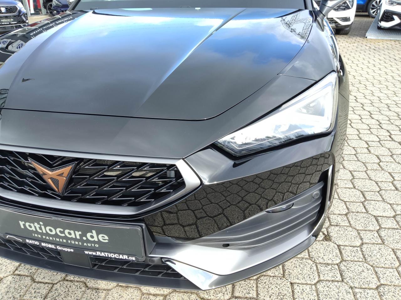 Cupra LEON SPORTSTOURER VZ 2.0 TSI 4DRIVE DSG NAVI EPH Bildbeschreibung: Cupra LEON SPORTSTOURER VZ 2.0 TSI 4DRIVE DSG NAVI EPH