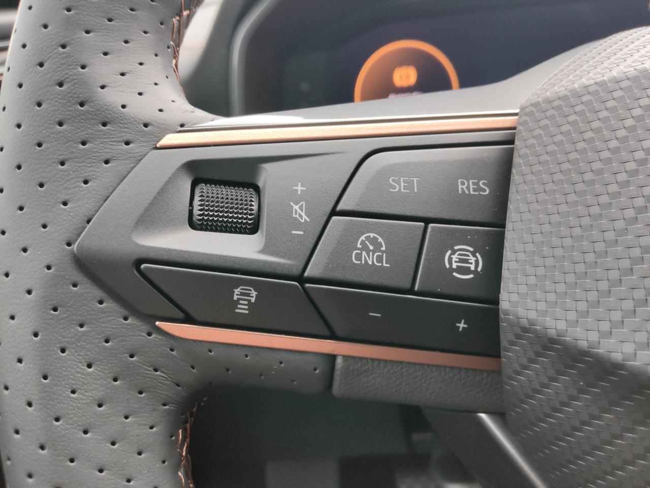 Cupra FORMENTOR 1.5 TSI, CO2-Klasse: E, NAVI SITZHZG. 360-GRAD-KAMERA Bildbeschreibung: Cupra FORMENTOR 1.5 TSI, CO2-Klasse: E, NAVI SITZHZG. 360-GRAD-KAMERA