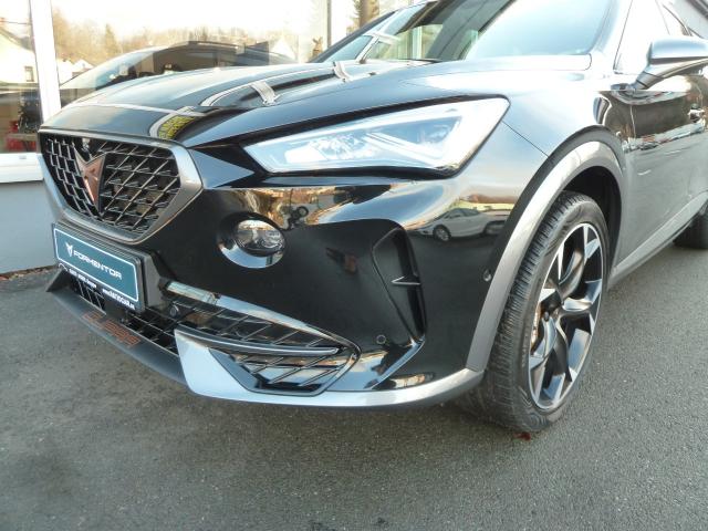 Cupra FORMENTOR VZ 2.0 TSI DSG 4DRIVE PANORAMAD. SHZ Bildbeschreibung: Cupra FORMENTOR VZ 2.0 TSI DSG 4DRIVE PANORAMAD. SHZ